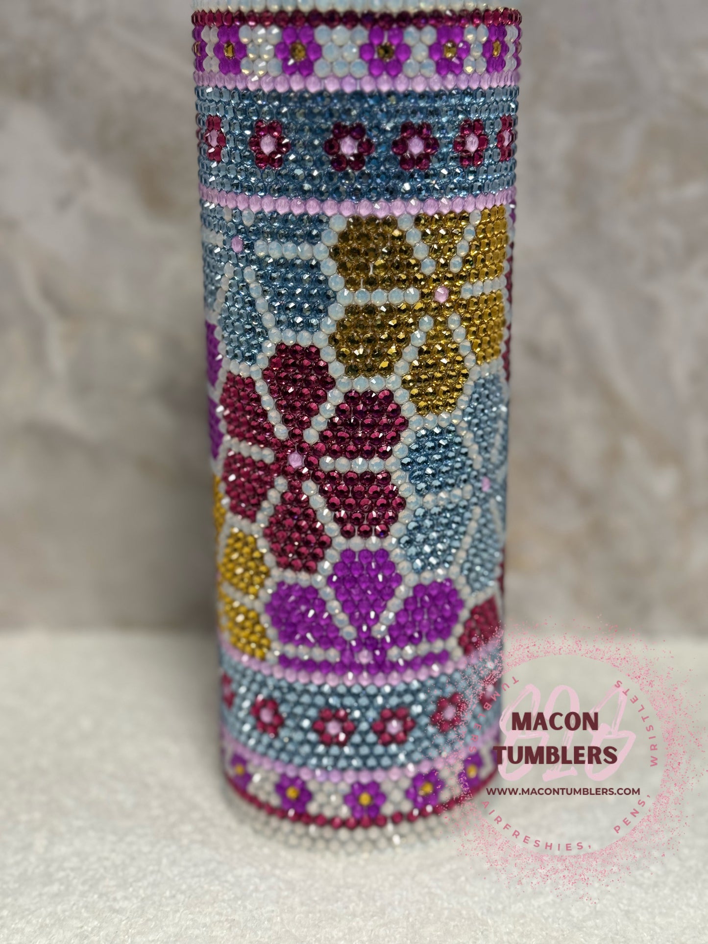 Flower Rhinestone Tumbler – 20 oz