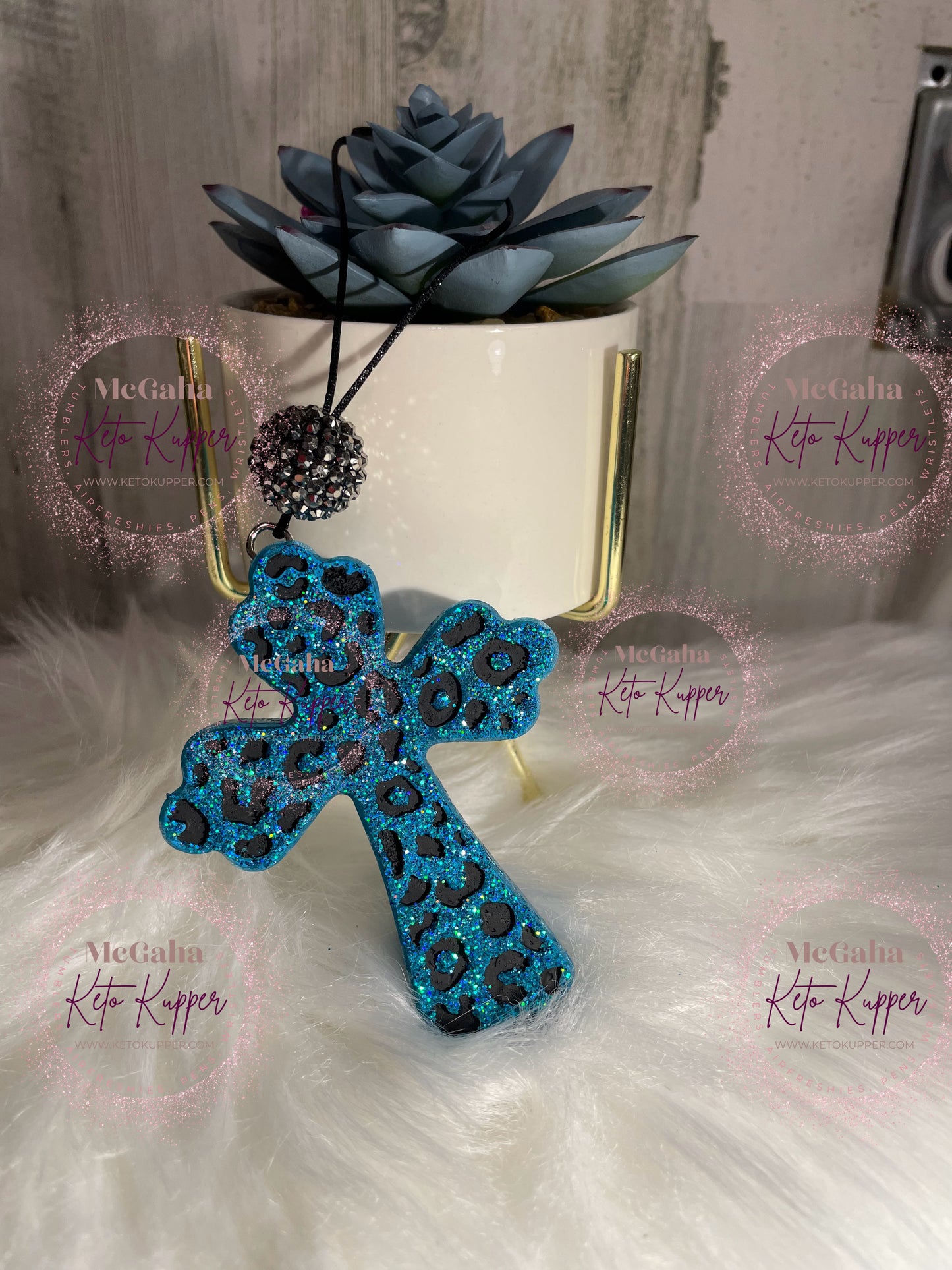 Leopard Cross Freshie