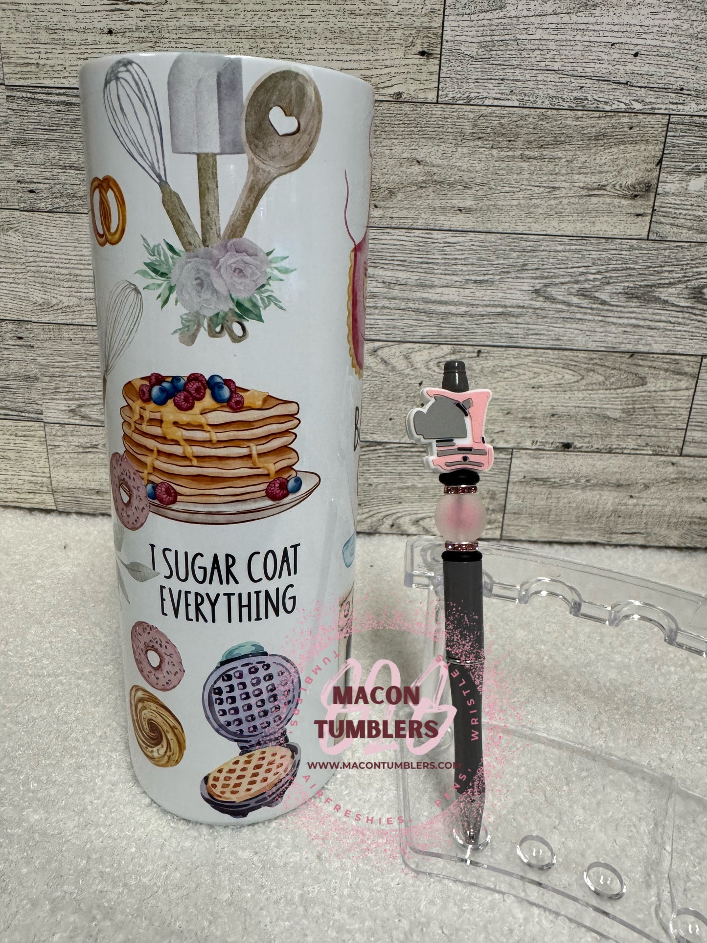 Baking Queen Tumbler & Beaded Pen Set – 20 oz