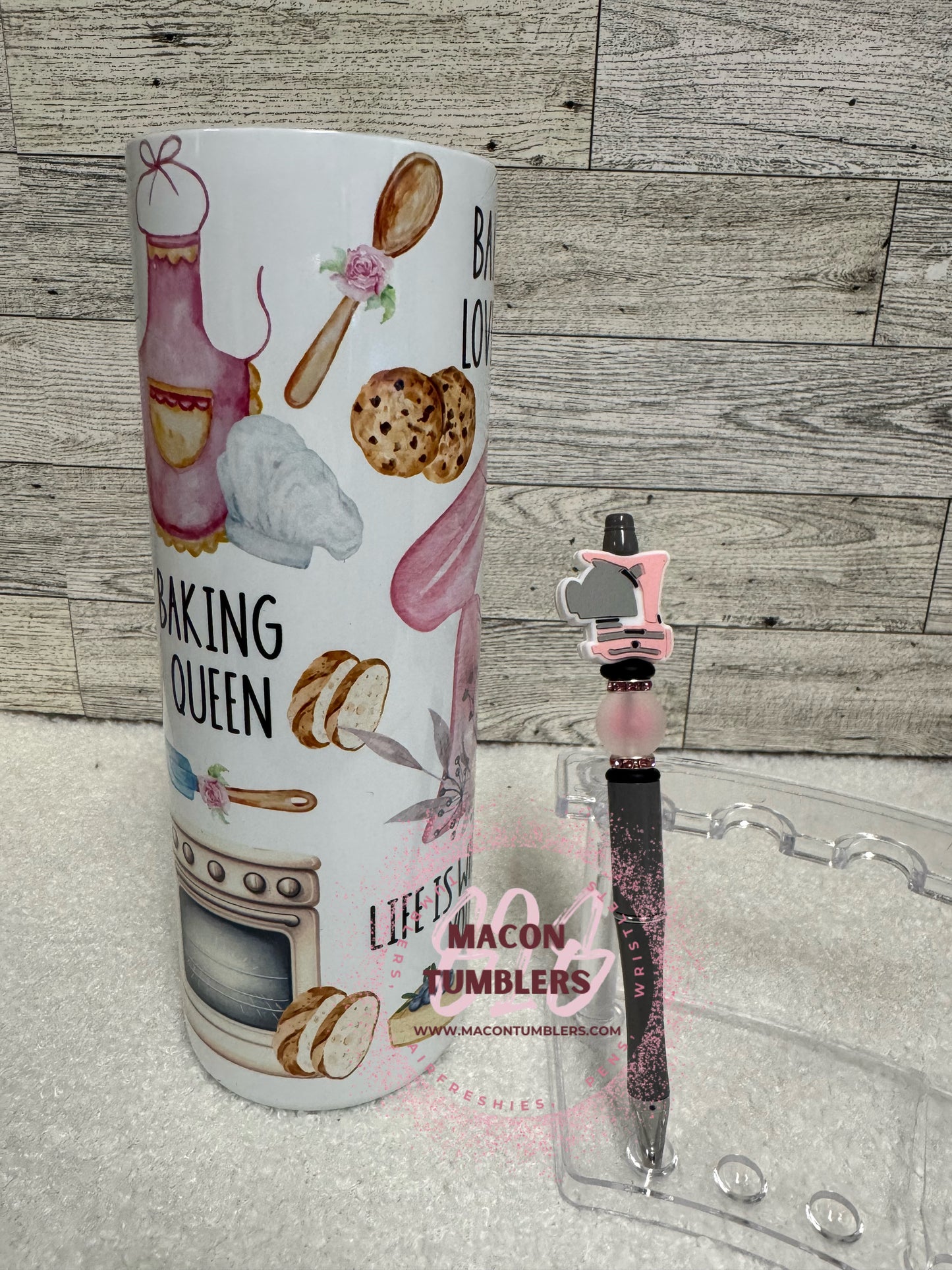 Baking Queen Tumbler & Beaded Pen Set – 20 oz